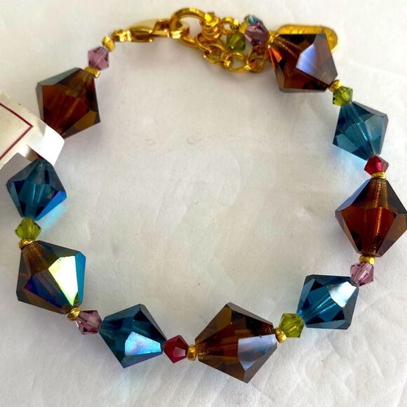 Dabby reid multi color chunky crystal gold color clasp extender length 8 inches - Picture 1 of 3